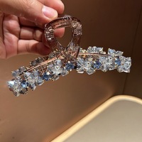 Barrettes à cheveux pour filles, style chic et féerique, ornées de perles de cristal, accessoires de cheveux exquis, fabrication artisanale, pinces à cheveux en plastique, bijoux, fleur en cristal, pince à cheveux en forme de requin