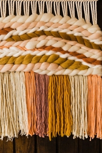 Tapisserie murale en macramé corde de coton tissée à la main macramé mariage luxe décoration intérieure pour chambre à coucher - Product Image 5