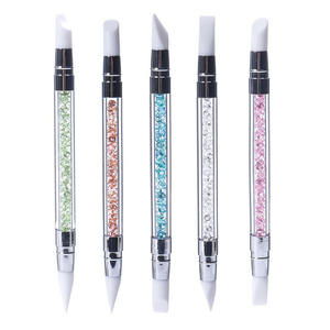 Lot de 5 pinceaux à ongles en silicone avec manche diamanté, stylo graffiti, outil de sculpture et de gaufrage, design floral 3D, stylo à ongles en silicone pour manucure - Product Image 4