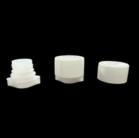 Poche de recharge à large ouverture 22 mm avec bouchon en plastique pour lessive, solution nettoyante, soin des tissus, liquide industriel