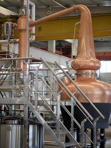 Boben vente en gros personnalisé 4000L grande distillation encore Mlat Pot cuivre encore équipement de distillation cuivre Double pot <span class=keywords><strong>whisky</strong></span> encore - Product Image 4