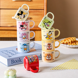 Set Regalo Tazza in Ceramica Mini <span class=keywords><strong>da</strong></span> 80ml di <span class=keywords><strong>Topolino</strong></span>, Scatola a Sorpresa con Personaggi Cartoon, Tazza <span class=keywords><strong>da</strong></span> Caffè Espresso per Coppie, Tazza per Colazione e Acqua - Product Image 2