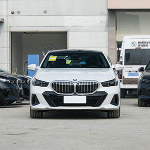 รถบีเอ็มดับเบิลยู 525Li ปี 2026 รุ่น M Sport Package สีขาวบริสุทธิ์ เครื่องยนต์ 2.0T Mild Hybrid รถซีดานหรู ขับเคลื่อนซ้าย มือหนึ่ง ขายส่งเพื่อการส่งออก  รับจอง - Product Image 2