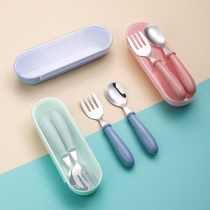 Ensemble de 2 <span class=keywords><strong>couverts</strong></span> pour tout-petits en acier inoxydable, cuillère et fourchette pour <span class=keywords><strong>bébé</strong></span>, ensemble de <span class=keywords><strong>couverts</strong></span> avec poignées en plastique pour la sécurité des enfants, repas à l'école - Product Image 5