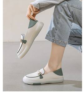 Nouveau Style automne sans lacet paresseux mocassins femmes décontracté chaussures blanches Jiangxi gros <span class=keywords><strong>pied</strong></span> <span class=keywords><strong>large</strong></span> plat <span class=keywords><strong>grande</strong></span> <span class=keywords><strong>taille</strong></span> bouche peu profonde - Product Image 1