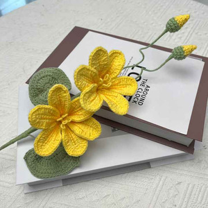 Regalo unico per le vacanze <span class=keywords><strong>di</strong></span> San Valentino con fiori artificiali fatti a mano piccola <span class=keywords><strong>fragola</strong></span> aperta a tulipano all'uncinetto - Product Image 6