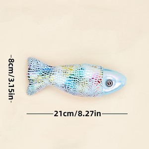 Jouets en forme de poisson en peluche colorés, jouets en forme de poisson qui couinent pour chats - Product Image 6