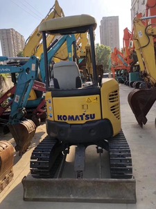 เครื่องขุด PC20 Komatsu มือสองพร้อมส่วนประกอบหลักใช้งานง่ายและยืดหยุ่นสำหรับโครงการในร่ม - Product Image 1