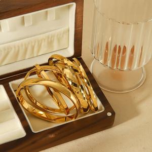 Custom Wholesale Stainless Steel Fashion <b>Bangle</b> 14k 18k <b>Gold</b> <b>Plated</b> Bracelet & <b>Bangles</b> for Women - Product Image 2