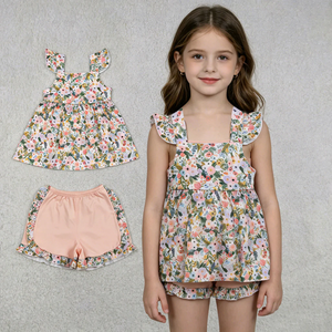 Ensemble 2 pièces pour filles, imprimé floral, haut sans manches avec short à volants, tenue décontractée de boutique, style mignon d'été - Product Image 1