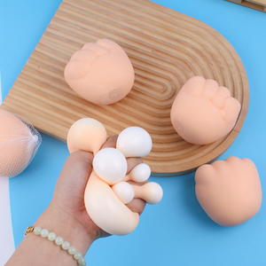 Juego de regalo de juguetes de arena exprimibles de papel, tijera y piedra al por mayor, lindo juguete interactivo de plástico suave y pelota de goma para niños - Product Image 2