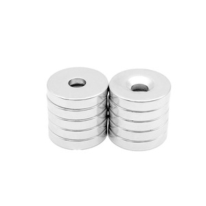 Imanes perforados redondos de neodimio JDM Vietnam Supply de alta calidad con adhesivo fuerte - Product Image 1