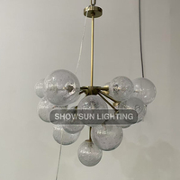 Lustre rond moderne en verre soufflé à la main de 27 pouces, lampe suspendue pour salon, lustre en forme de boule à bulles