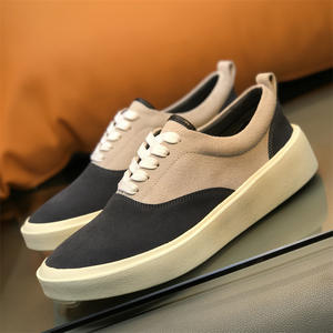 Zapatos informales para hombre versión coreana de alta calidad que combinan con todo cuero esmerilado de moda con aumento de altura y característica impermeable - Product Image 1