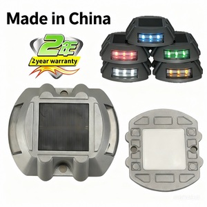 Nhà Máy Bán buôn nhúng IP68 nhôm năng lượng mặt trời đường Stud Mèo Mắt đường phản xạ LED đánh dấu Ánh sáng an toàn giao thông thiết bị - Product Image 2