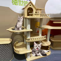 Grosir kucing Modern rumah pohon Multi-Level tali Sisal Menara kucing kayu memanjat karton dikemas mainan garuk hewan peliharaan