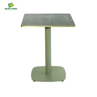 Plateau de table en pierre frittée SUNLAND de haute qualité, sur mesure, facile à nettoyer, avec bord en aluminium, pour la restauration commerciale et les cafés.