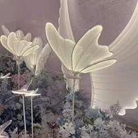 Décoration de mariage lumières ailes de papillon LED lustre romantique fête scène route Guide passerelle