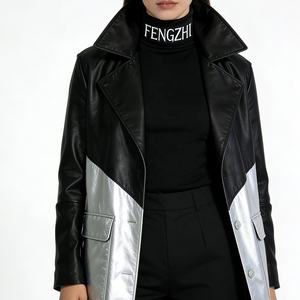 Cappotto Classico Invernale in <span class=keywords><strong>Ecopelle</strong></span> Bicolore, Collo a Risvolto, Chiusura con Bottoni, <span class=keywords><strong>Nero</strong></span> e Argento, Lunghezza Media per Donna - Product Image 3