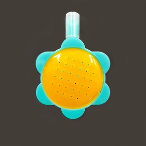 Aspersor de riego doméstico con boquilla larga en forma de girasol, herramienta de riego para jardín, boquilla para regadera - Product Image 3