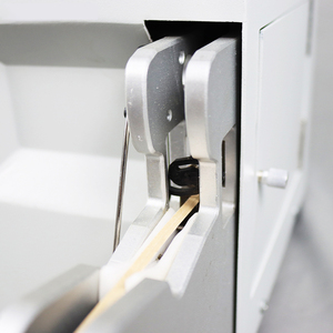 Machine à lier semi-automatique en promotion pour l'emballage de sucettes, de produits de boulangerie et de serre-câbles pour sacs en plastique - Product Image 3