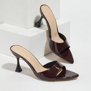 <b>Black</b> patent leather T-strap <b>pumps</b> Gold chain decoration <b>pumps</b> Square toe stiletto heels Ankle strap high heels shoes - Product Image 4