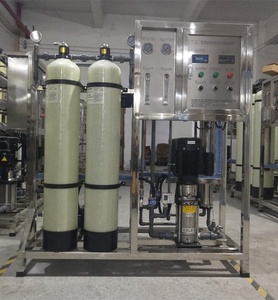 Fabricant d'équipements de traitement de l'eau certifié ISO et CE, vend en gros des systèmes d'osmose inverse FRP 250L/500L/<span class=keywords><strong>H</strong></span>. - Product Image 2