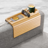 Table d'appoint moderne en bambou sculpté pour canapé |   Plateau magnétique amovible simple |   Support de tasse pliable avec emplacement pour téléphone |   Côté gain de place
