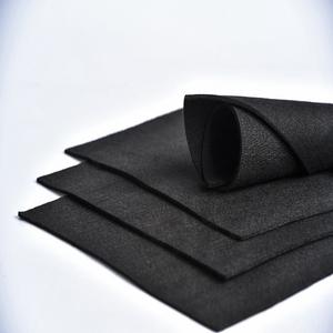 Fieltro de Fibra de Carbón Activado STF 1600, Material de Filtro Industrial Negro de Peso Medio para Tratamiento de Agua y Aguas Residuales - Product Image 4