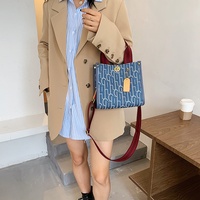 Sac à bandoulière grande capacité pour femme, nouveau style mode transfrontalier, sac fourre-tout simple avec motif lettre, sacs à l'épaule