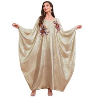 Kaftan musulman de luxe bleu clair sur mesure de Dubaï 2026 pour femmes, tissu brillant, motif floral à paillettes, robe longue modeste