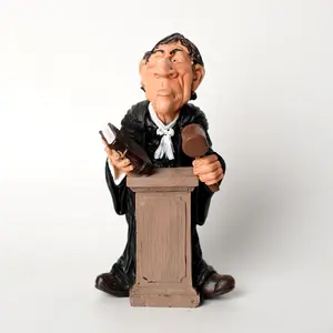Fair and impartial court figure judge ornament home furnishings creative decorations