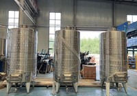 Cuves à vin et à fruits Cassman SS304 500L-3000L avec enveloppe glycolée et vanne de régulation de pression mécanique pour la fermentation en cave à vin