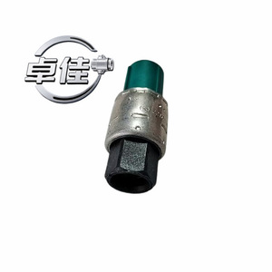 Zj 08 073 เซ็นเซอร์วัดแรงดันเครื่องปรับอากาศ ชนิดเกลียวติดตั้ง เทคโนโลยีแบบ Piezoresistive สำหรับใช้ในยานยนต์ - Product Image 2