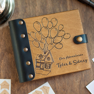 <span class=keywords><strong>Album</strong></span> fotografico in legno rilegato in pelle con personalizzazione dei tuoi nomi e della data - Product Image 2