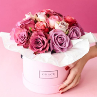 Boîtes à fleurs rondes avec logo personnalisé Boîte pour roses Tube d'emballage en papier pour cadeaux floraux de la Saint-Valentin