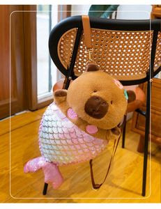 Nuevo Peluche de Capibara, Mochila de Peluche, Animal de Peluche que se Transforma en Muñeca Sirena, Regalos para Niños - Product Image 2