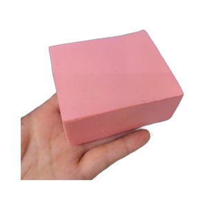 Jouet à presser jaune en TPE souple à rebond lent, anti-stress pour enfants de 8 à 13 ans, unisexe - Product Image 5