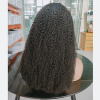 Perruques Afro Kinky Curly en Cheveux Humains, Vente en Gros, Perruques en Cheveux Humains en Vrac, Perruques Afro Kinky Curly HD 360 Lace Front avec Chignon