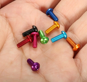 Vis à tête cylindrique à six pans creux couleur 6063 - Product Image 4