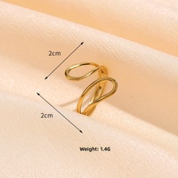 JZ134 Bagues en Acier Inoxydable de Gros, Personnalité Hip Hop, Bague en Acier Titane, Design Cœur Croisé Ouvert d'Amour, Bijoux en Gros