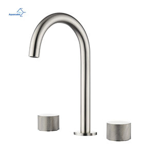 <span class=keywords><strong>Grifo</strong></span> comercial para <span class=keywords><strong>lavabo</strong></span> de baño <span class=keywords><strong>Grifo</strong></span> de <span class=keywords><strong>lavabo</strong></span> de <span class=keywords><strong>tres</strong></span> orificios de níquel cepillado - Product Image 1