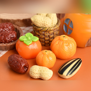 Figuras de Comida en Miniatura Pintadas a Mano en Resina (Naranja, Caqui, Cacahuete, Dátil Rojo) para Manualidades, Joyería y Decoración de Casas de Muñecas - Product Image 2