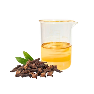 Huile de feuilles de clou de girofle à l'odeur phénolique douce pour un eugénol de haute pureté - Product Image 1