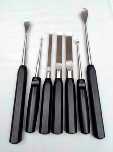 BISONS - Juego de 7 Instrumentos Quirúrgicos Ortopédicos de Acero Inoxidable para Cirugía Ósea, Certificación CE - Product Image 1