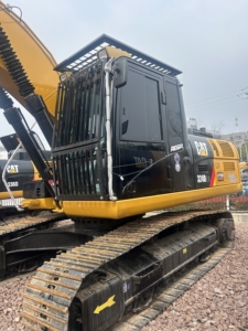 รถขุดตีนตะขาบ Caterpillar 324D มือสอง พร้อมชุดช่วงล่างครบชุด ระบบไฮดรอลิกที่เสถียร เหมาะสำหรับงานเหมืองและก่อสร้างถนน - Product Image 1