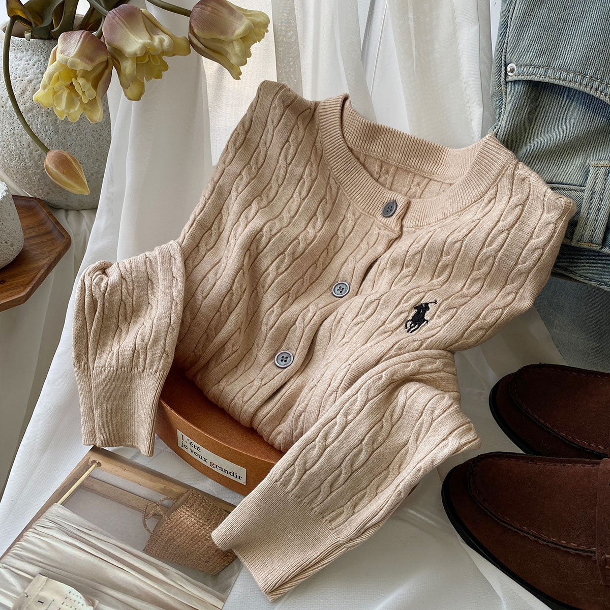 oatmeal color