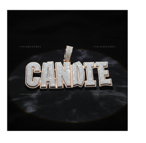 จี้ตัวอักษร CANDIE ชุบทองคำขาวบนเงินแท้ 925 ประดับเพชรโมอิสซาไนต์ทรงช่อง ดีไซน์ฮิปฮอปสุดเท่ สำหรับทุกเพศ - Product Image 1