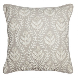 Luxury <b>White</b> Linen/Cotton Square Cushion Cover Hand Embroidery Solid Pattern Washable Zipper Closure Plain Style Wholesale for - Product Image 3
