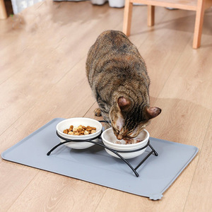 Solid <b>Silicone</b> Pet Feeding <b>Mat</b> Non-Slip Leak-Proof for Cats and Dogs - Product Image 2